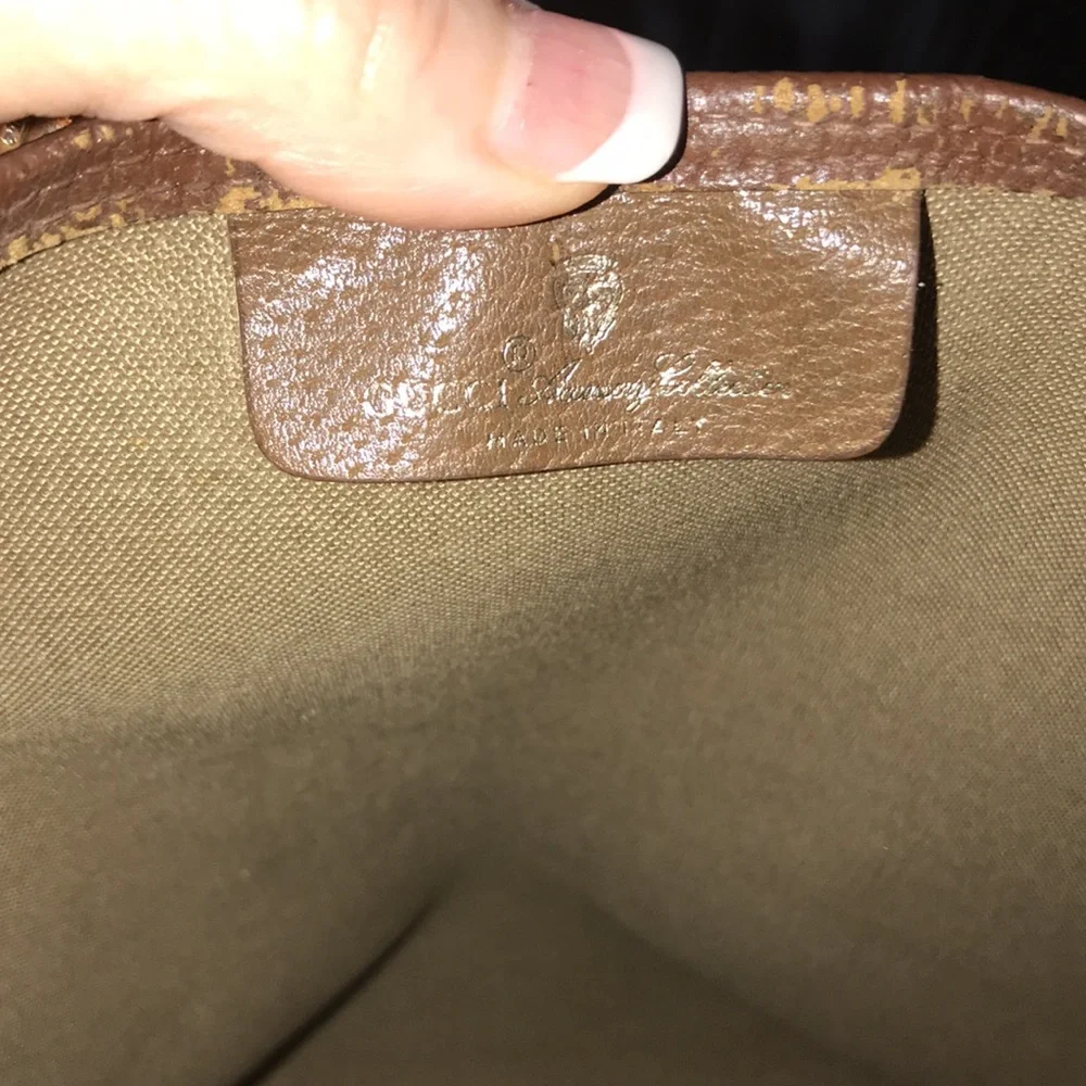 ⭐️Host Pick⭐️ VINTAGE GUCCI TOTE BAG - Picture 4 of 16